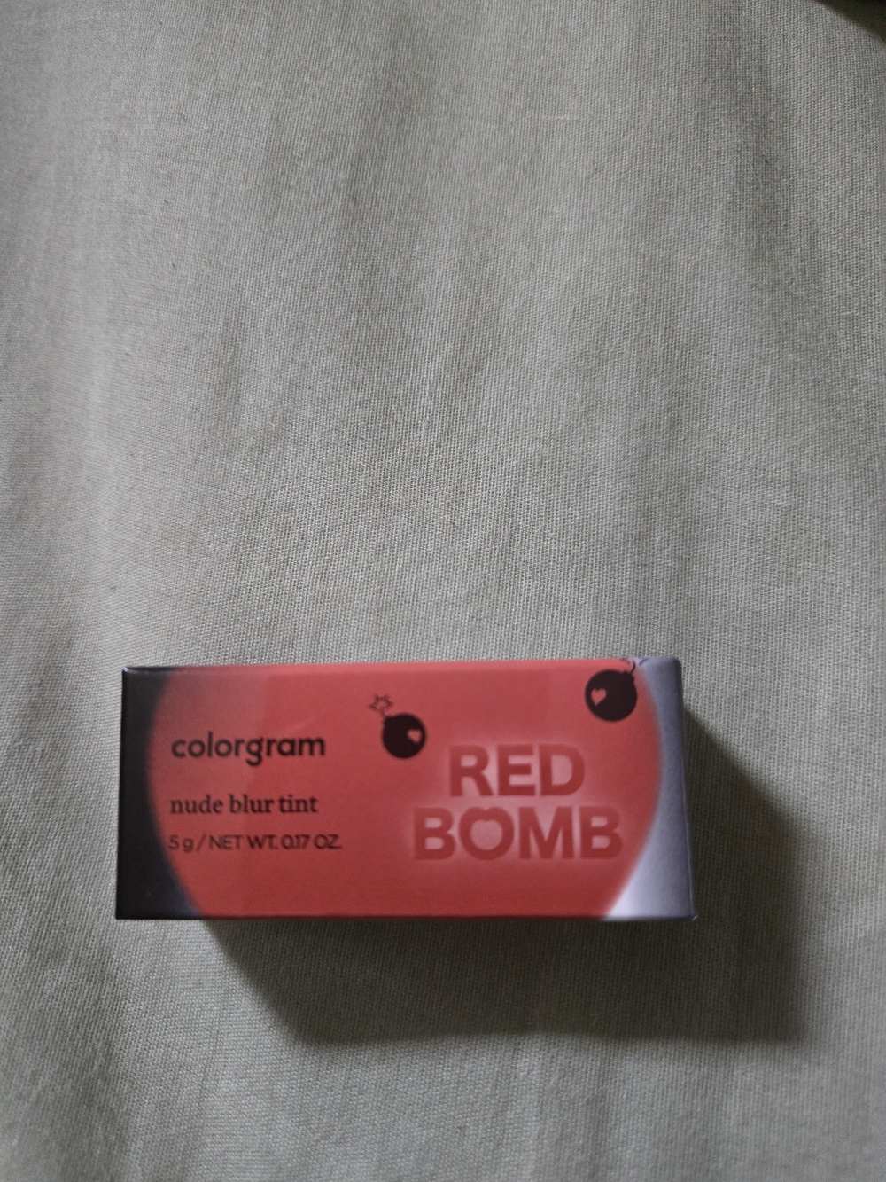 Red Bomb Nude Blur Tint - Red